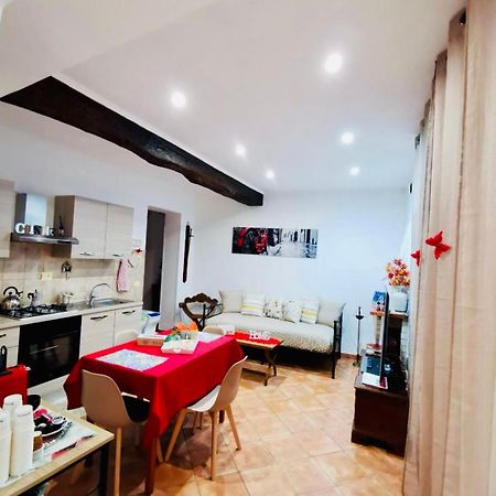 La Casa Del Borgo Anagni Apartment Bagian luar foto
