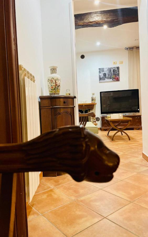 La Casa Del Borgo Anagni Apartment Bagian luar foto