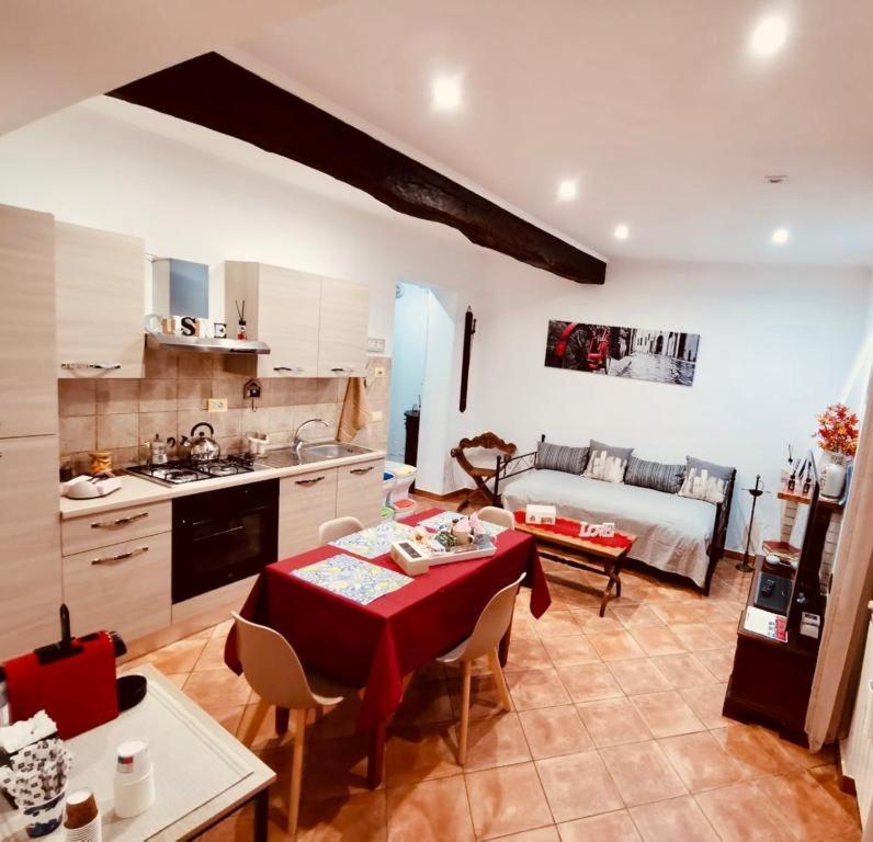 La Casa Del Borgo Anagni Apartment Bagian luar foto