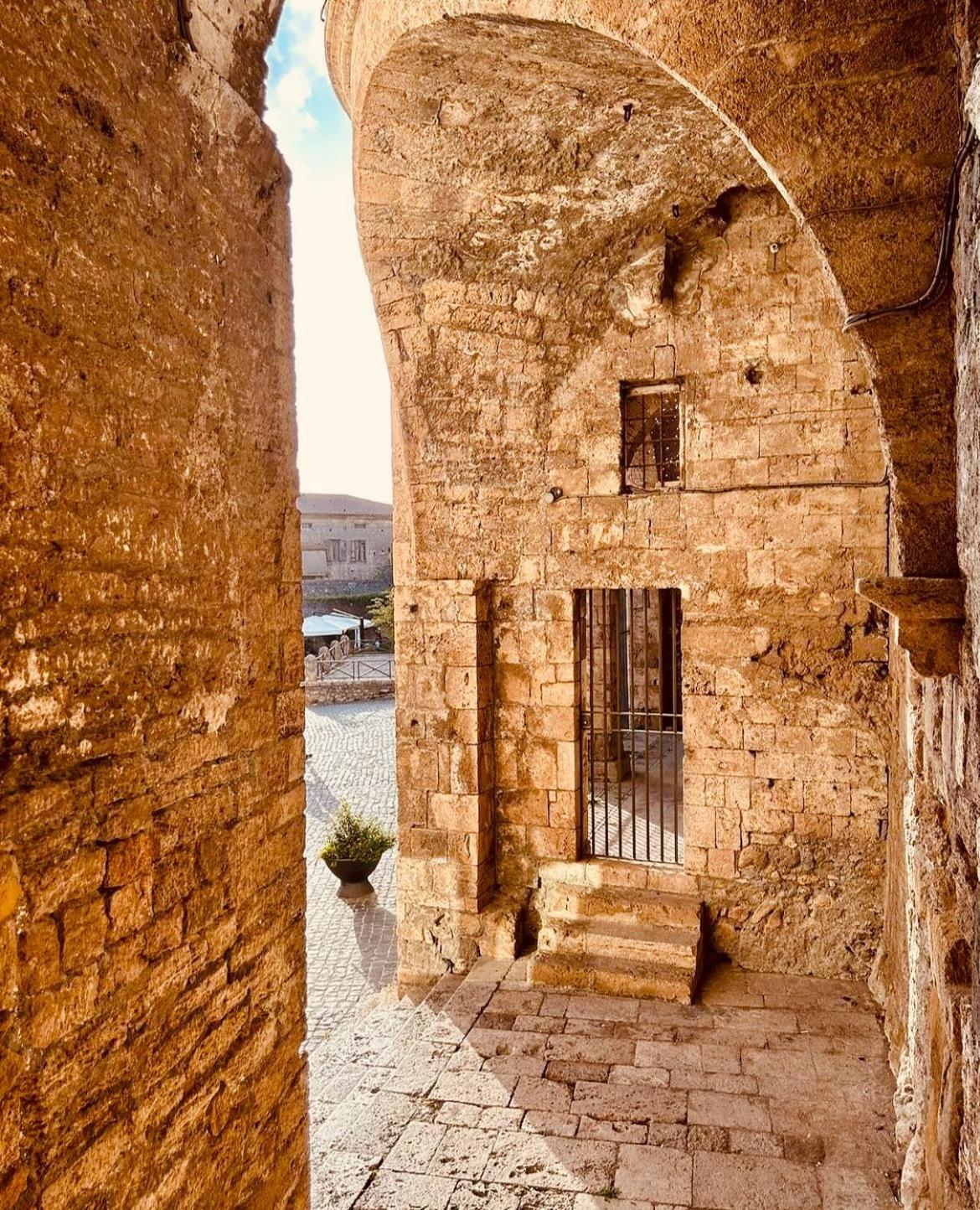 La Casa Del Borgo Anagni Apartment Bagian luar foto